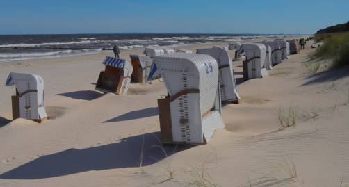 Frühlingsfoto von Czeslaw Gorski-076_koerbe-zum-sonnenbaden-am-herbststrand